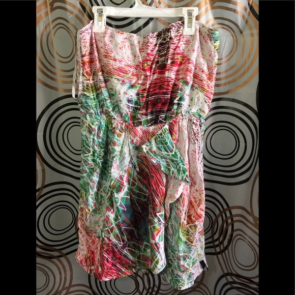 Volcom Tops - 🔥5/$25- Volcom Strapless Top Sz 14